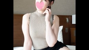 【综合AV影片-无码素人】FC2PPV2983515 超白晢初恋系正妹淫语荡样小哥招架不住连射两次 Part1