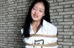 【華語AV-素人】首部古裝調教劇 沉冤難雪 ~ 太滑稽了