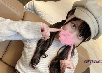 【高清素人】[3299193] 【容姿端麗/顔晒し】仲良くなった色白くびれスレンダーのコンビニ店員の女の子に個人用と嘘つき撮影した動画を流出