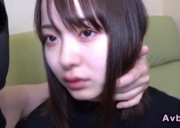 【高清素人】[3376374] アイドル志望の女の子を面談と称してカメラを回して淫行。 「やっぱり、おかしいですよね…？」疑問に思いつつも夢を諦め切れずに知らない男に中出しされるお話。