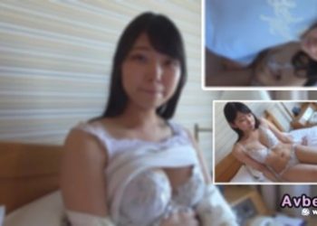 【高清素人】[3482343] 同級生の娘(18)に「召し上がれ♡」って言わせて中出しして「ごちそうさま。」 真面目でかわいい上京娘をおいしくいただきました