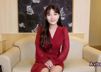 【高清素人】[3482612] 童顔Fカップ巨乳美女！あの人気料理教室のアシスタントさん！講師に負けないドエロっぷり❤️濃厚精子ごっくん、お風呂で中出し、最後はベッドで大量中出し！こんな料理教室に行きたいです笑