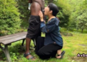 【高清素人】[3615385] 人妻子持ち介護士かなこちゃん＃４ 初の野外露○＆野外ごっくんフェラ→露天風呂付き旅館で浴衣姿のまま巨根黒人から無許可中出し