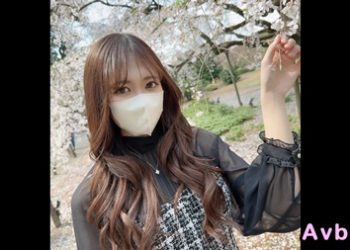 【高清素人】[3702933] 初撮影・顔出し！某老舗呉服店の世間知らずな美巨乳Ecup令嬢を連れ出し桜の下で口内射精＆ごっくん！！大切に育てられた箱入りむ◯めに問答無用の２回連続膣内射精！！ほんと凄