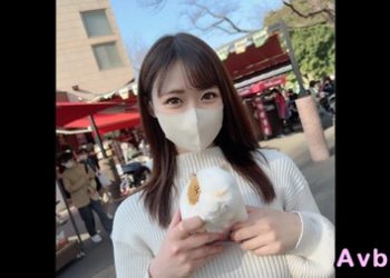 【高清素人】[3750309] 初撮影！学 生時代から僕に想いを寄せてくれていた可愛い後輩が募る想いを抑えられず数年ぶりの再会・・戸惑いを覚えながらも身体を差し出す彼女が愛しすぎて僕は避妊もせずに・・