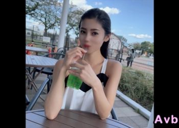 【高清素人】[3997944] 初拍露臉！如太陽般眩麗東方美女是在熱情國度成長的歸國子女