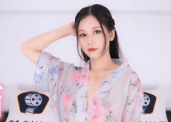 【華語AV-片商】下海賣身女教師 楊柳