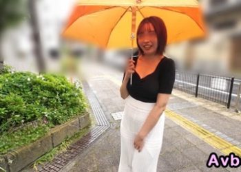 【高清素人】[4230117] 史上最強的淫蕩改造人 ！野外遙控按摩棒羞恥玩法！