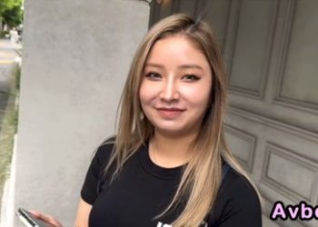 【高清素人】[4465156] 顔面偏差値優勝的G罩杯歸國子女！！搖過頭注意的超柔嫩爆乳♪超越想像的逆輸入美女大量中出！！