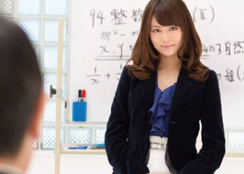 【綜合AV影片-中文AV】SNIS-371 期待家長參觀的女教師 吉澤明步