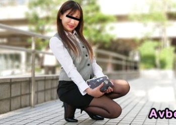 【高清素人】[092324_01] 外回りが終わって会社に戻らずホテルへ直行する上司と部下