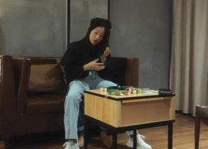 【華語AV-素人】賺錢是其次 主要是耐不住寂寞的人妻(嫖妓偷拍)