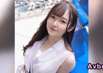 【高清素人】[4561682] 【初撮り】童顔美乳な美容師アシスタントのみれいちゃん21歳 仕事帰りにシャワーも浴びずに即エッチ！濃厚クンニと手マンされ恥ずかしながらも大胆開脚♡欲しがりおま●こに生挿入から膣内射精までされちゃう