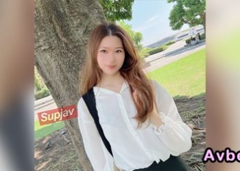 【高清素人】[4579595] 初撮影・顔出し！ミニスカートから生足美脚を露出させる美容スタイリスト！！敏感すぎるスレンダーボディに刺激を与えるとアレを吹きまくりでびっしょりベット濡らし2回連続生中出