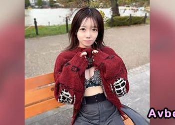 私密內容: 【高清素人】[4578917] 看護師を目指す19歳地方**。一度切れたがまた奇跡の復活！公然フェラ。沼る彼女の美肌BODYを貪りグチョ濡れま〇こに大量中出し