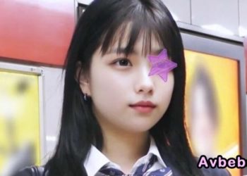 【高清素人】[4595472] 【電車チ○ン】★令和6年の締めくくりはチェスを嗜むZ世代美○女に半外半中出し★Fカップを揺らしてガチイキ