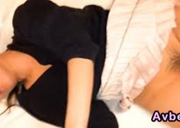 【高清素人】[4626835] 【モ無】【ハメ撮り】【中出し】M字開脚で快感♥️バイブ責め＆オナニー！浮気チンポにゾッコン