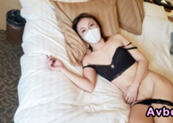 【高清素人】[4640635] 【無・完全素人】52歳・美熟女・ホテルで生（なま）ハメ！2連発！ セーラー服姿がめちゃめちゃ可愛いいお尻の穴をヒクつかせ巨根でズボズボ突かれて快楽没頭中