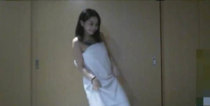 【華語AV-素人】乖巧可愛的水嫩小網紅(嫖妓偷拍)