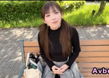 【高清素人】[4692848] 「ｵﾅﾆｰは足ﾋﾟﾝ派…」不純な理由で応募した20歳看護〇生。スタイル抜群で性欲強めな彼女も我慢できず堪らず潮吹き。中は拒むもｸﾞﾁｮｸﾞﾁｮま〇こに種付け不