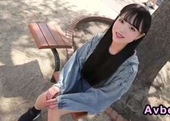 【高清素人】[4704242] 【3射精】見た瞬間に心を奪われる。理屈なんていらない『可愛い』という事実。理性を保てなくなる『誘惑な色気』も持ち合わせる至極の美女。ゴッくん、野外も収録、内容盛り沢山の絶倫3