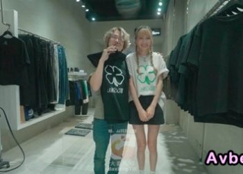 【高清素人】[4718312] 搭訕身材超棒的高挑纖細東京市區服飾店員！慾求不滿的她平日白天翹班，度過了一段稍微刺激的時間！