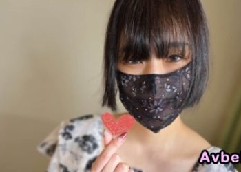 【高清素人】保奈醬 烏黑長髮的女孩 .. 但與她清純無邪的外表截然相反