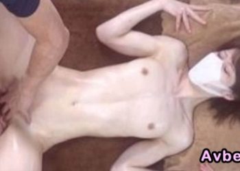 【高清素人】身材苗條、皮膚柔軟的迷人女性與芭蕾舞課上的朋友們一起吃完午飯回家的路上來拜訪