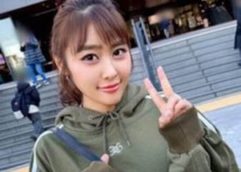 【高清素人】身材豐滿 社交恐懼M女 極為罕見的變態女人 潮吹、流口水、達到狂喜狀態。