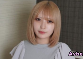 【高清素人】天然H罩杯JD ~ 運動部鍛鍊出來的緊實身材 豐滿的臀部 猛烈抽插 在她濕潤的小穴裡射精