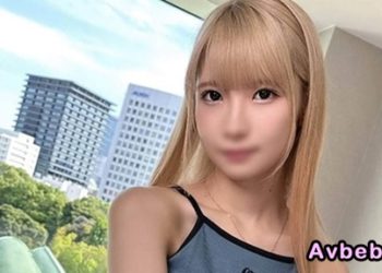 【高清素人】微乳大學生奈奈醬與心愛男友進行無套親密性愛