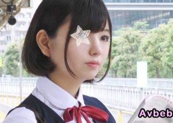 【高清素人】★身穿吊帶裙和棉質內褲的純情少女大量潮吹★玩具導致失控反覆高潮！ ！