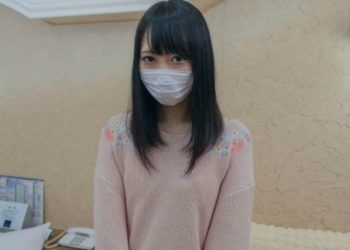 【高清素人】22 歲 淫蕩的小穴 無套插入 中出