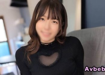 【高清素人】甜美、被虐M屬的女大生（21 歲）受到侮辱而激起性慾 大量中出