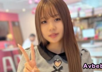 【高清素人】擁有大奶和超高敏感度的大學生。 [哦 要高潮了……感覺好爽！ ] 大屌高速插入她的小穴深處 一次又一次地高潮 淫蕩緊緻的小穴裡中出