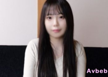 【高清素人】20歲的藝術體操社社長 擁有傲人身材、白皙的肌膚和翹臀。儘管保證不會射在體內.. 還是無法抗拒無視了對她的承諾！