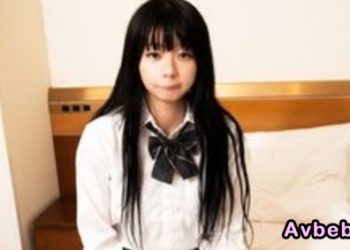 【高清素人】【嬌小】【角色扮演】21歲、身高155cm、身材嬌小可愛的cosplay女孩，因為金錢參加攝影！