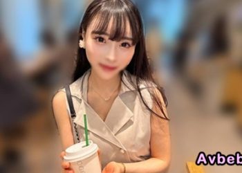 【高清素人】性慾旺盛、胸部豐滿 散發著誘人的性慾賀爾蒙 美艷女人在扭動臀部的性愛中榨取精液。