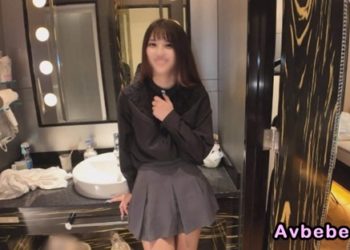 【高清素人】≪時裝模特兒♡高學歷美人≫ 渴望已久的小穴濕透了 根本不需要前戲！在纖細、美麗、豐滿、柔軟的裸體上 粉嫩的嫩穴裡盡情享受中出 ♡