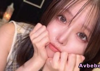 【高清素人】敏感的身體 身高150cm 皮膚白皙纖細！粉嫩的乳頭和小穴♪ 她甜甜地懇求道：請再深​​一點，再用力一點♡