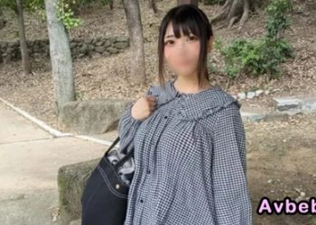 【高清素人】*巨乳coser 應徵了一份高薪兼職！用她那張柔軟小嘴伺候著男人 大量的精液深深地射進了她的體內！