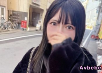 【高清素人】「啊…要高潮了……♥」感覺比和老公做愛爽多了……♡ 被寵壞的人妻跨坐在一個男人身上 進行無套性交，並乞求被內射！