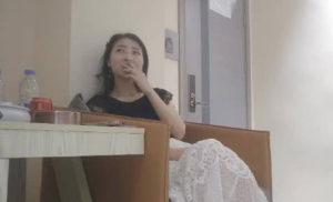 【華語AV-素人】有初戀感覺的已婚人妻 以前還是班花呢 現在都生孩子了(嫖妓偷拍)