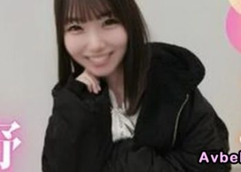 【高清素人】純真又美好。要教這個懵懂的女孩一些真正的情色！當不小心射在她體內時 她還處於恍惚狀態！