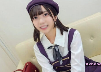 【高清素人】【極限崩壞・大叔狂粉】超萌微笑系蘿莉小惡魔！G點鬼畜活塞狂抽猛送，玩到翻白眼失神、高潮絕頂！最後直接瘋狂內射到子宮深處！