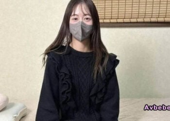 【高清素人】二十歲美腿JD首度淪陷！經驗極淺的禁斷初次開發。直擊纖細胴體在強勢插旗與生澀嬌喘下理智斷線，用神級長腿迎接尊嚴粉碎的無套內射。沈溺於狹窄名器的初次擴張與絕頂灌注，將害羞女神徹底開發為本能覺醒的發情容器！