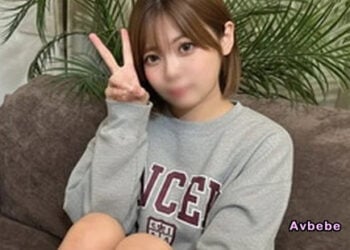 【高清素人】性格與身材都出類拔萃的寫真偶像小優。「好舒服、要去了……！」用粗大肉棒直插白皙美體的深處直到痙攣、瘋狂高潮。在濕漉漉的敏感名器中灌滿內射。