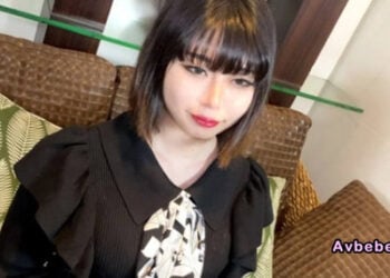 【高清素人】在酒吧認識的雪白肌膚巨臀 OL★黏膩糾纏的口交。在美鮑中直接中出。